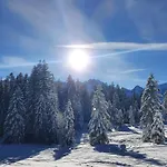 ベッド・アンド・ブレックファスト Gaestehaus Alpenkranz ガルミッシュ・パルテンキルヒェン