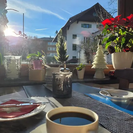 Gaestehaus Alpenkranz Couette-café