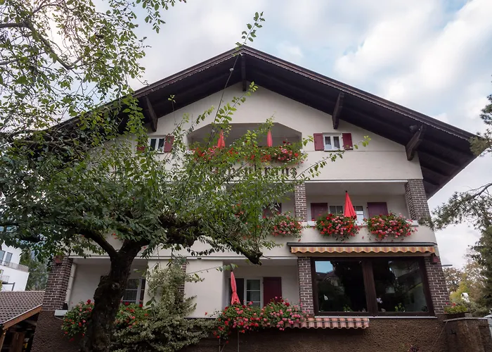 Bed and Breakfast Gaestehaus Alpenkranz 3*