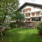 Gaestehaus Alpenkranz 3* Гарміш-Партенкірхен