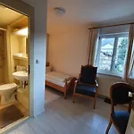 Gaestehaus Alpenkranz Гарміш-Партенкірхен