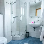 Gaestehaus Alpenkranz Bed & Breakfast 3*