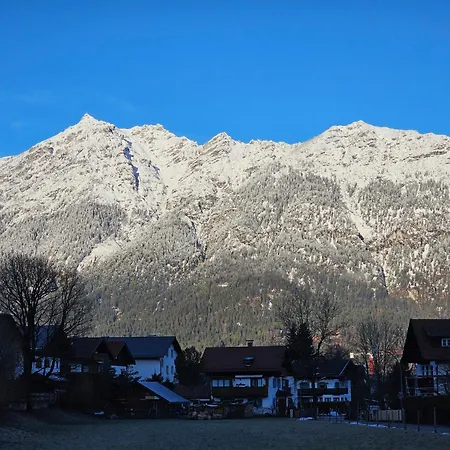 Gaestehaus Alpenkranz 가르미슈파르텐키르헨