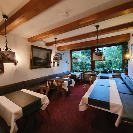 Gaestehaus Alpenkranz 3* 가르미슈파르텐키르헨
