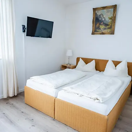 Bed & Breakfast Gaestehaus Alpenkranz Garmisch-Partenkirchen