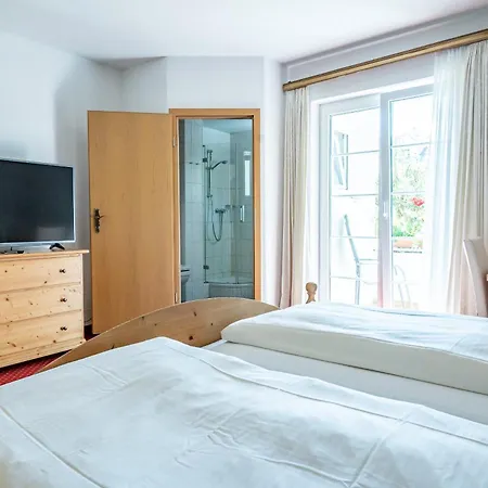 Bed & Breakfast Gaestehaus Alpenkranz