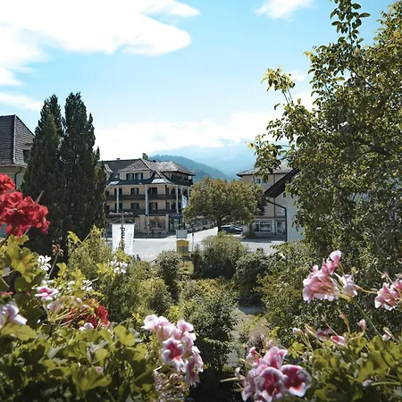 B&B Gaestehaus Alpenkranz 가르미슈파르텐키르헨