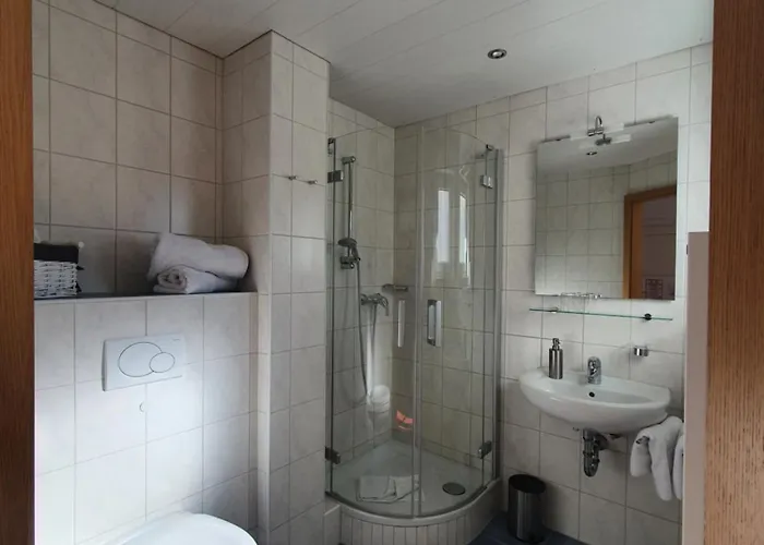 Gaestehaus Alpenkranz 3*