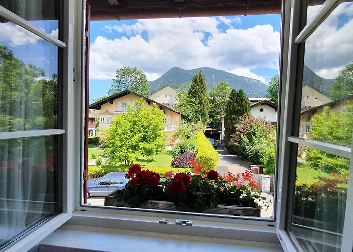 Bed & Breakfast Gaestehaus Alpenkranz Garmisch-Partenkirchen