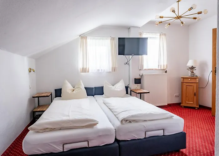 Gaestehaus Alpenkranz 3*